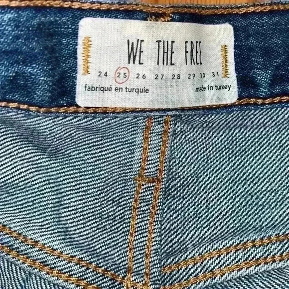 Free People Lux Embellished & Patch Boyfriend Jeans - Size 25 - Picture 12 of 16